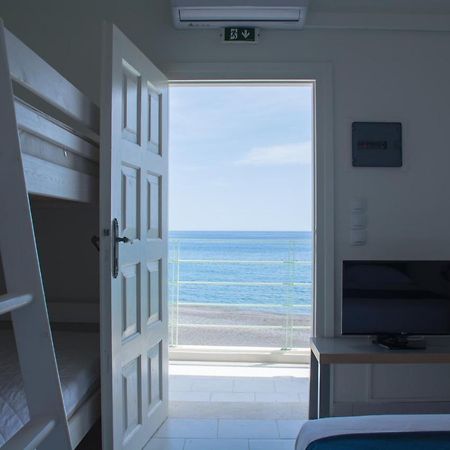 Stella'S Beach House Psari Forada Bagian luar foto